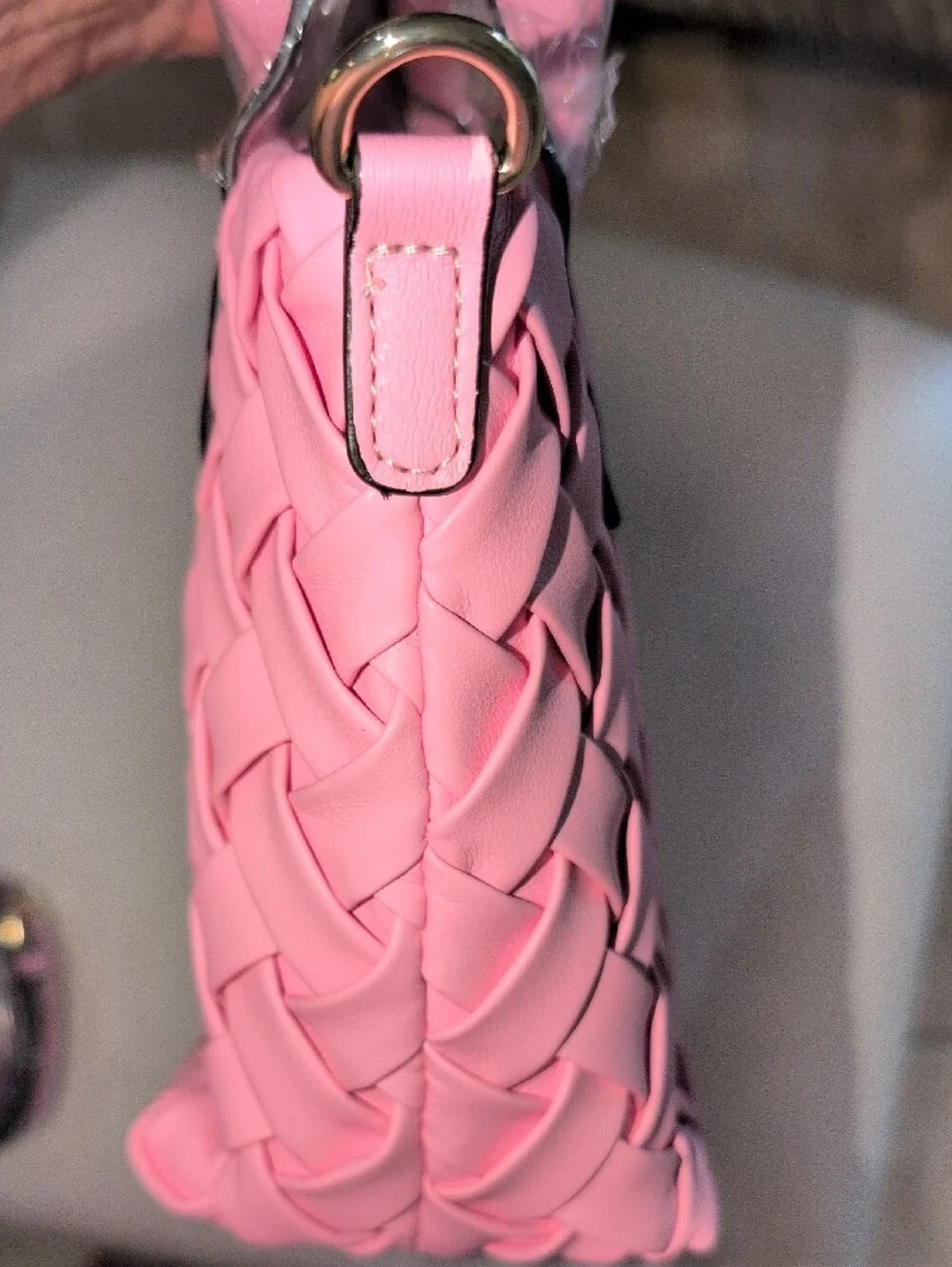 Woven Pink Women's Vegan Leather Handbag With Crossbody Strap - Picture 10 of 11